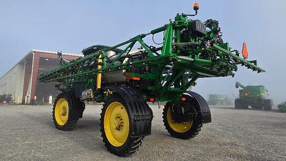 Image of John Deere R4038 equipment image 2