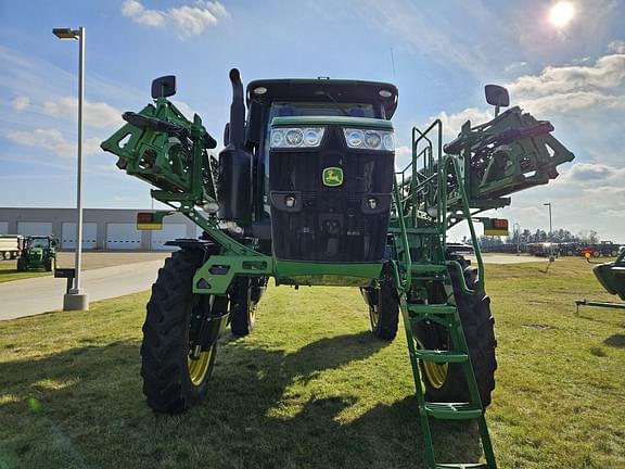 Image of John Deere R4038 equipment image 4