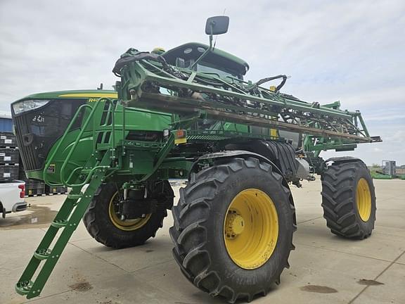 Image of John Deere R4038 equipment image 1