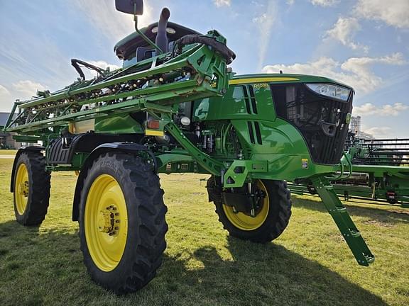 Image of John Deere R4038 equipment image 1