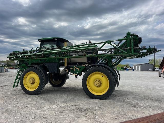Image of John Deere R4038 equipment image 2