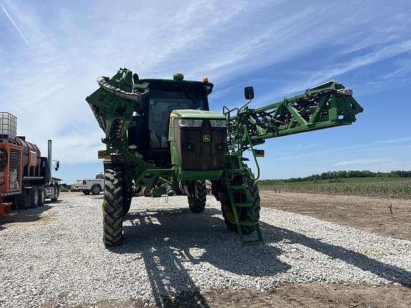 Image of John Deere R4038 equipment image 1