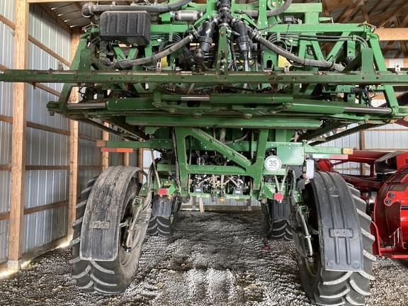 Image of John Deere R4038 equipment image 3