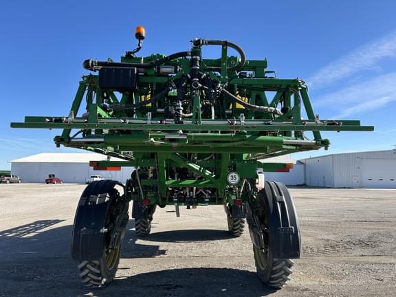 Image of John Deere R4038 equipment image 4