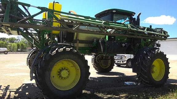 Image of John Deere R4038 equipment image 1