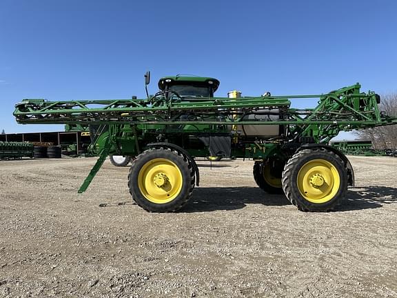 Image of John Deere R4038 equipment image 3