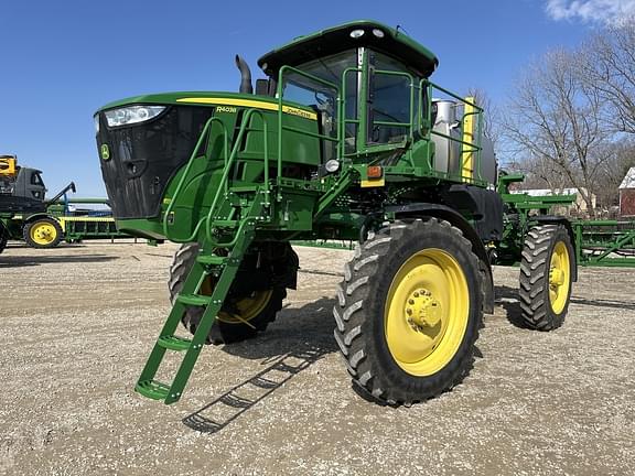 Image of John Deere R4038 equipment image 1