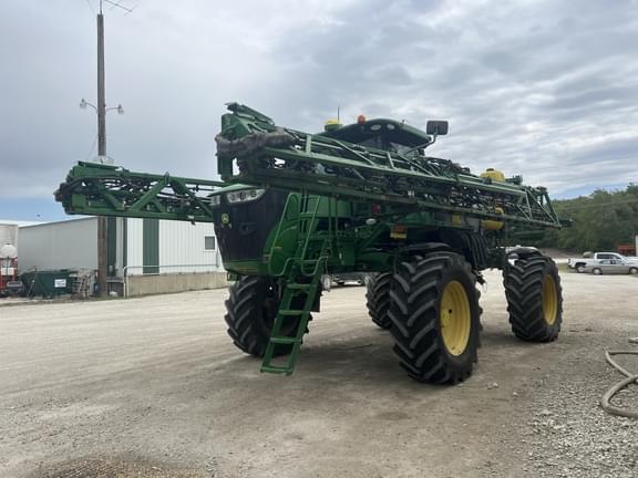 Image of John Deere R4038 equipment image 2