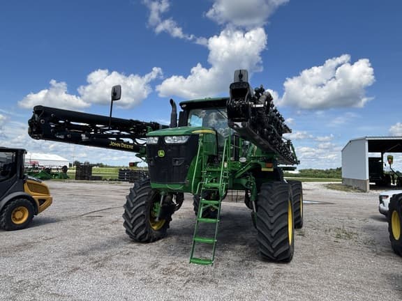 Image of John Deere R4038 equipment image 1