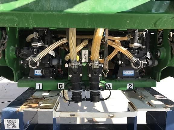 Main image John Deere R4038 Liquid System 14