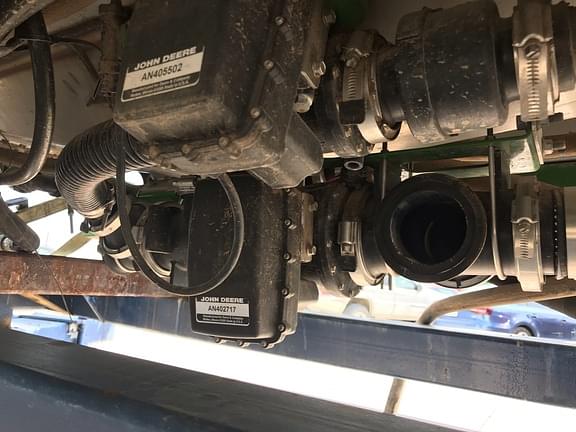 Main image John Deere R4038 Liquid System 15