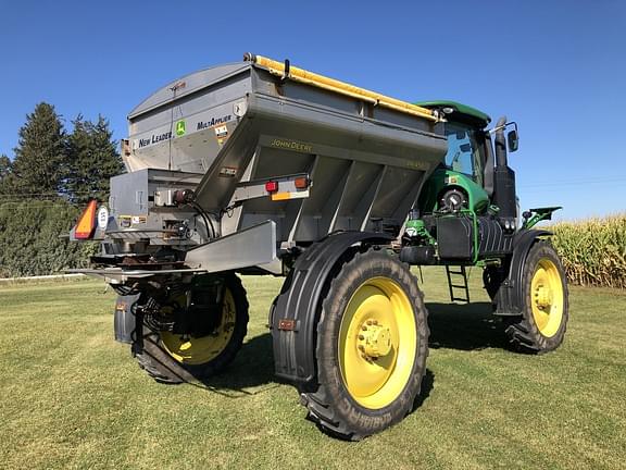 Image of John Deere R4038 equipment image 4