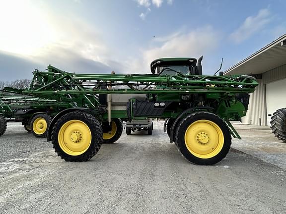 Image of John Deere R4038 equipment image 3