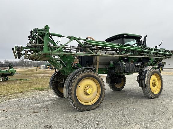 Image of John Deere R4038 equipment image 2