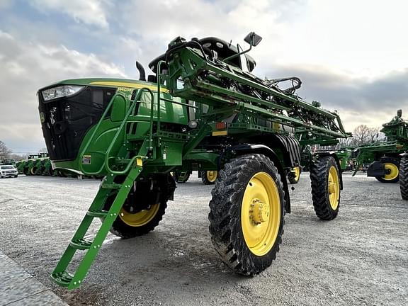 Image of John Deere R4038 equipment image 1