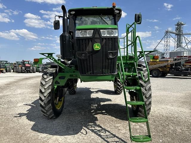 Image of John Deere R4038 equipment image 4