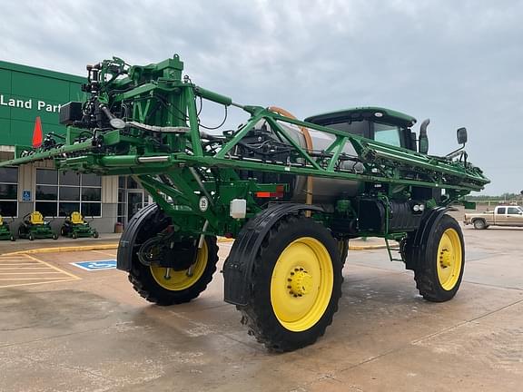 Image of John Deere R4038 equipment image 2