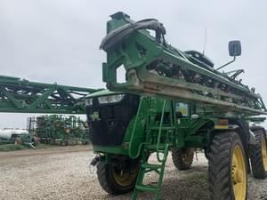 2018 John Deere R4038 Image
