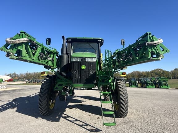 Image of John Deere R4038 equipment image 2