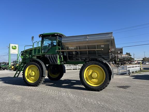 Image of John Deere R4038 equipment image 3