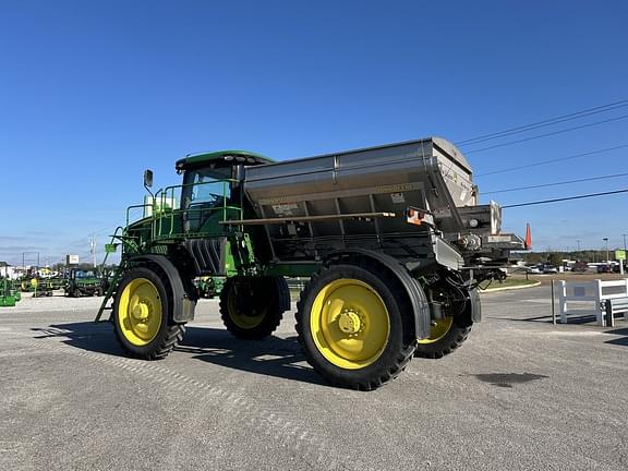 Image of John Deere R4038 equipment image 4