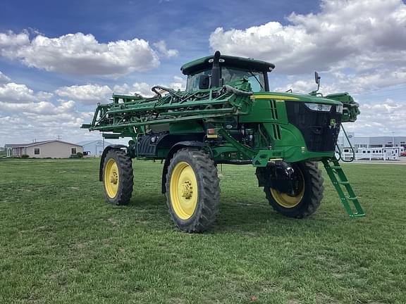 Image of John Deere R4038 equipment image 3