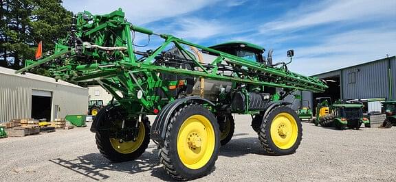 Image of John Deere R4038 equipment image 2