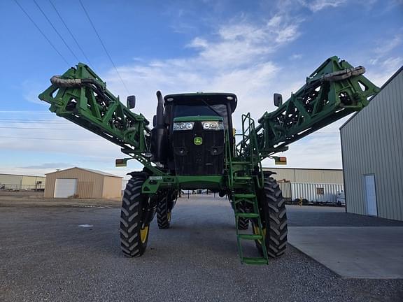 Image of John Deere R4038 equipment image 2