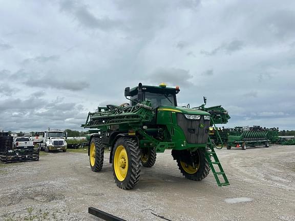 Image of John Deere R4038 equipment image 1