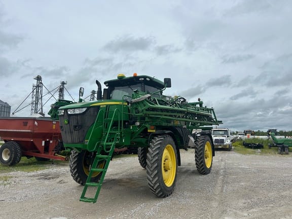 2018 John Deere R4038 Equipment Image0