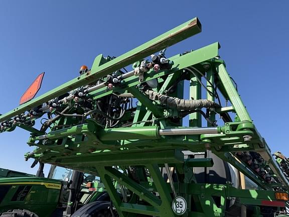 Image of John Deere R4038 equipment image 2