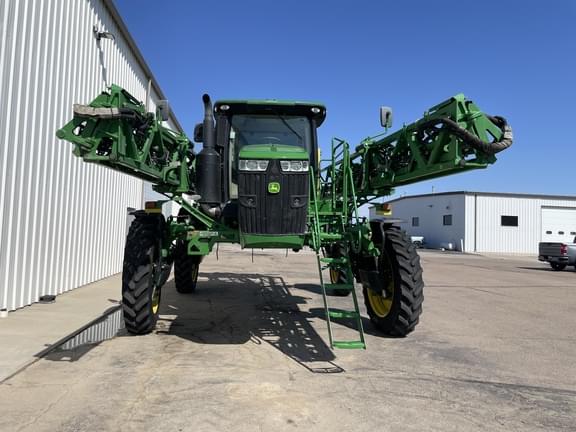 Image of John Deere R4038 equipment image 3