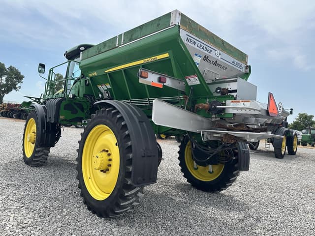 Image of John Deere R4038 equipment image 4