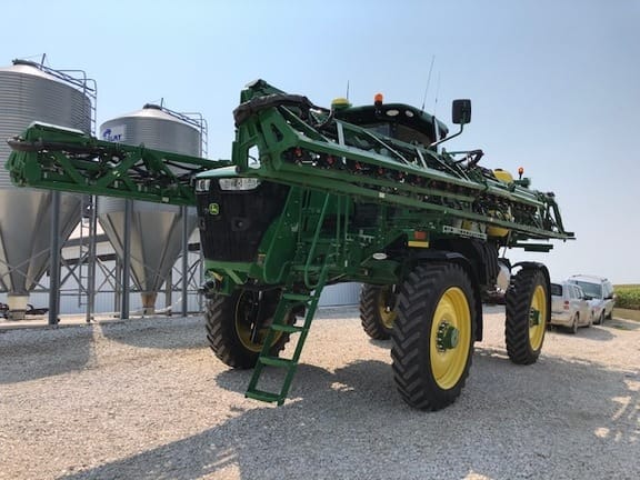 Main image John Deere R4038