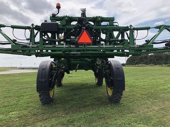 Image of John Deere R4038 equipment image 4