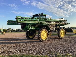 2018 John Deere R4038 Equipment Image0