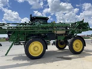 Main image John Deere R4038 5