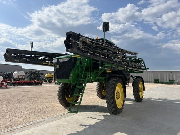 Main image John Deere R4038