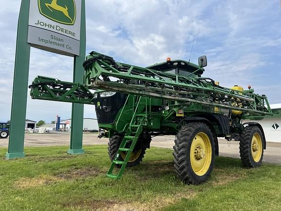 Image of John Deere R4038 equipment image 1