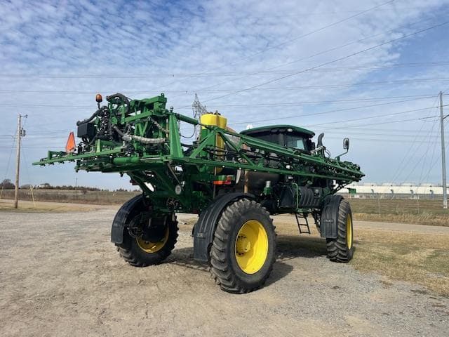 Image of John Deere R4038 equipment image 3