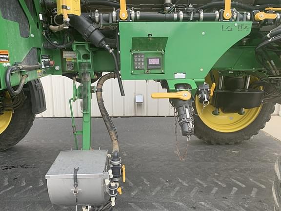 Main image John Deere R4038 17