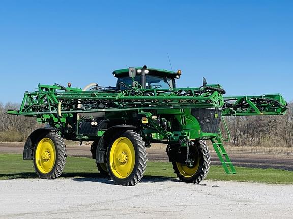 Image of John Deere R4038 Primary image