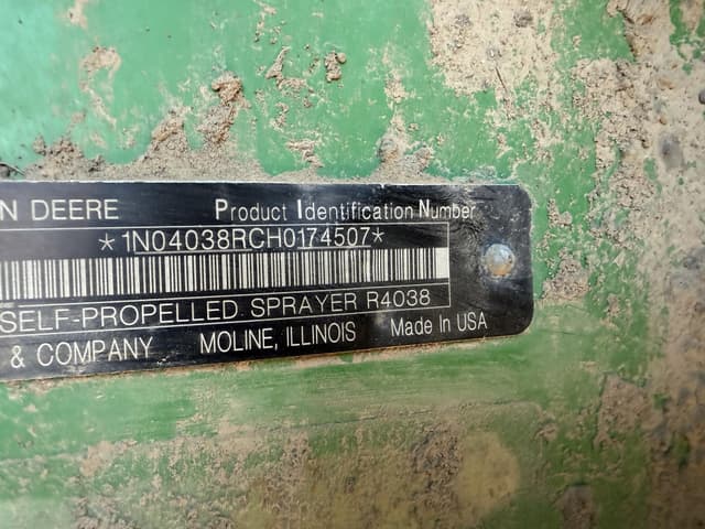 Image of John Deere R4038 equipment image 1