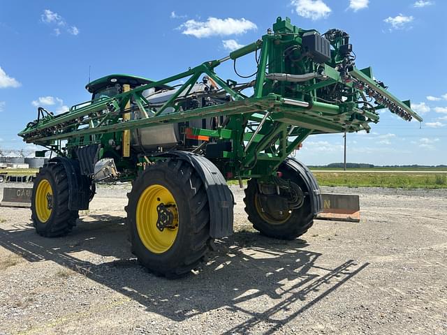 Image of John Deere R4038 equipment image 3