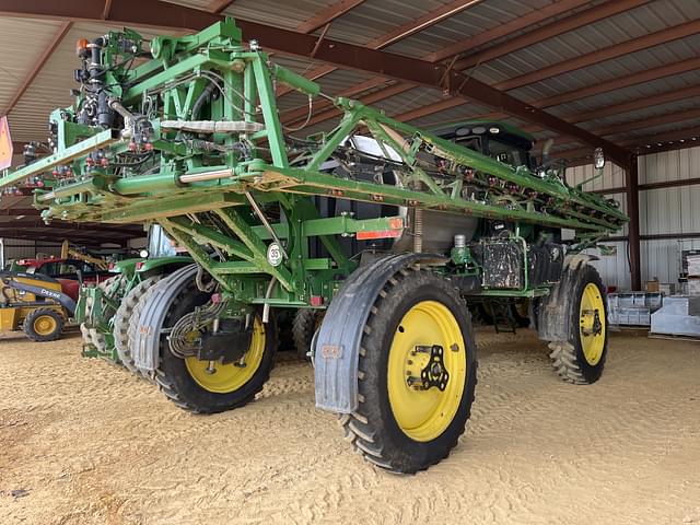 Image of John Deere R4038 equipment image 2