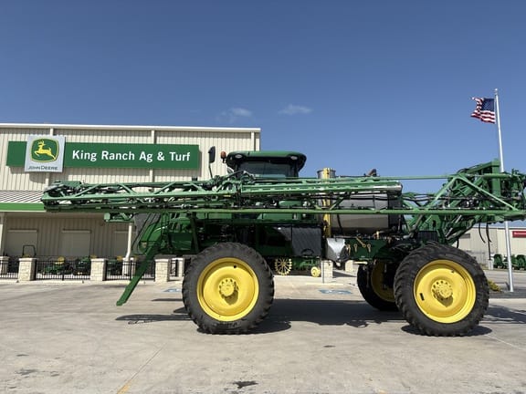 2018 John Deere R4038 Equipment Image0
