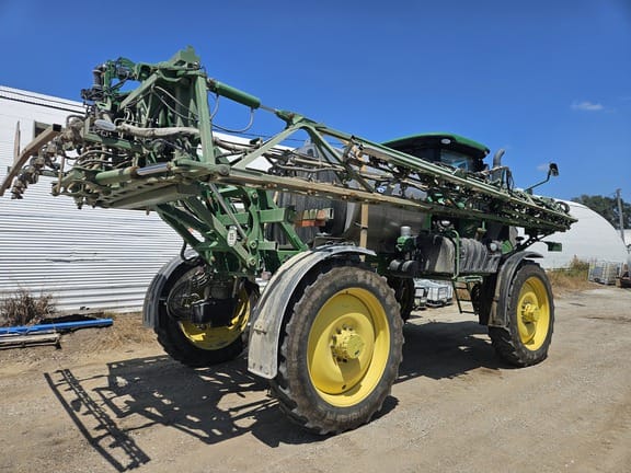 2018 John Deere R4038 Equipment Image0