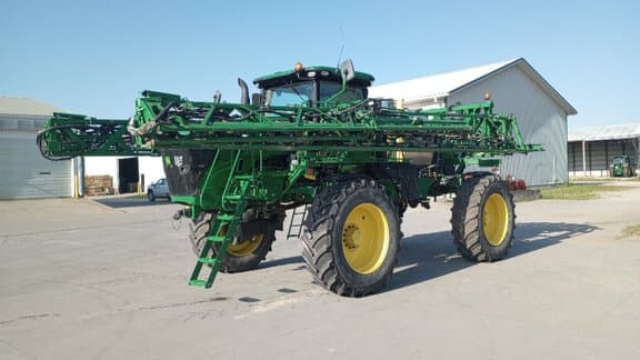 Image of John Deere R4038 equipment image 2