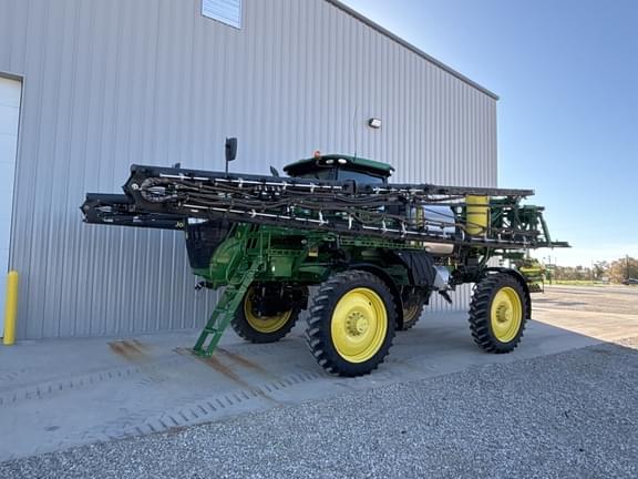Image of John Deere R4038 equipment image 2