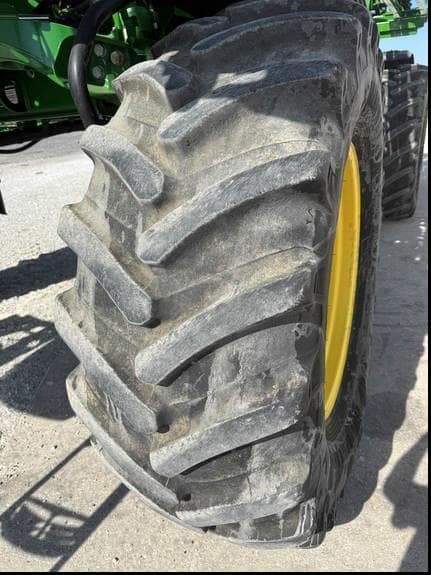 Image of John Deere R4038 equipment image 2